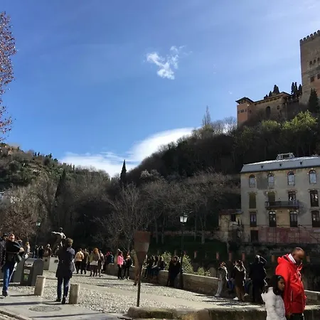 Un Vergel Al Pie De La Alhambra. Enjoy It Now!!