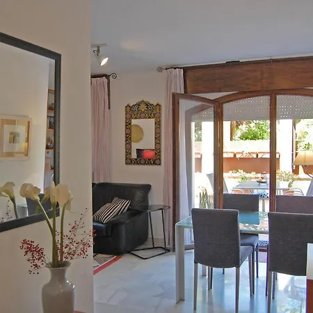 Un Vergel Al Pie De La Alhambra. Enjoy It Now!! Apartment Granada